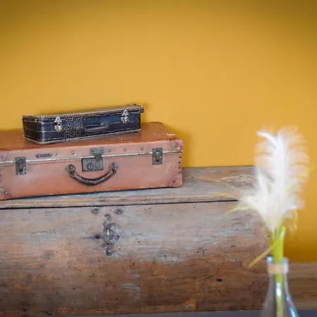 Le Quai Huppe, Voie 3 * נוייל-סור-מר