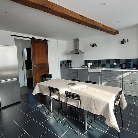 Hébergement de vacances Le Quai Huppe, Voie 3